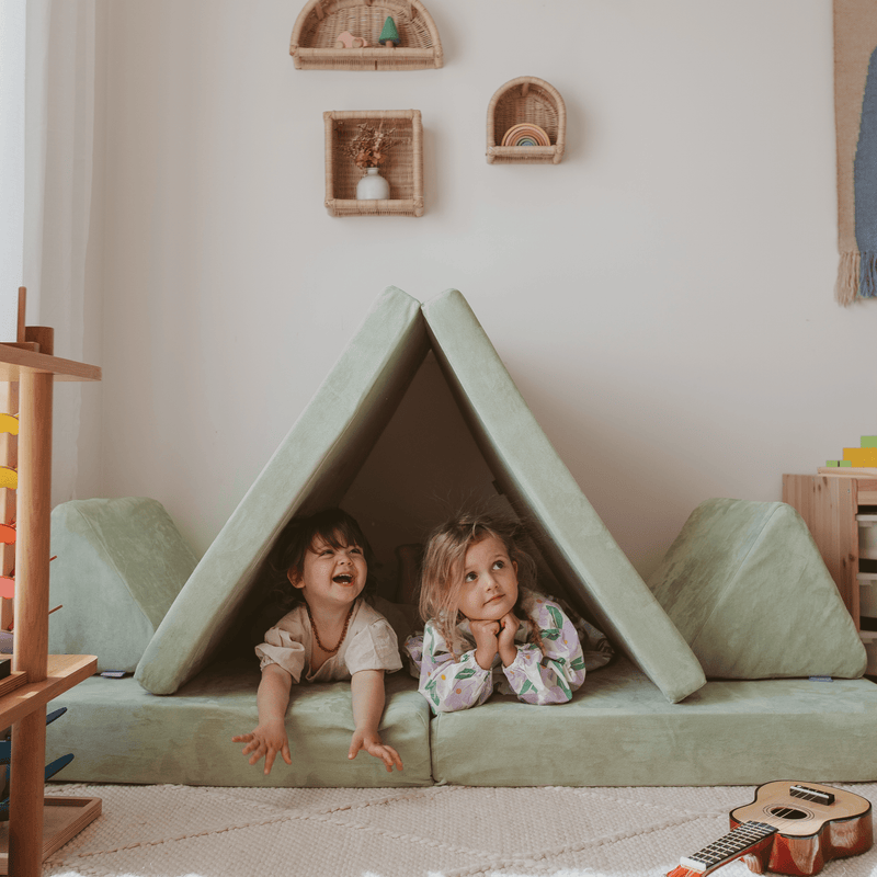 The Possum Play Couch (with Circle Set)